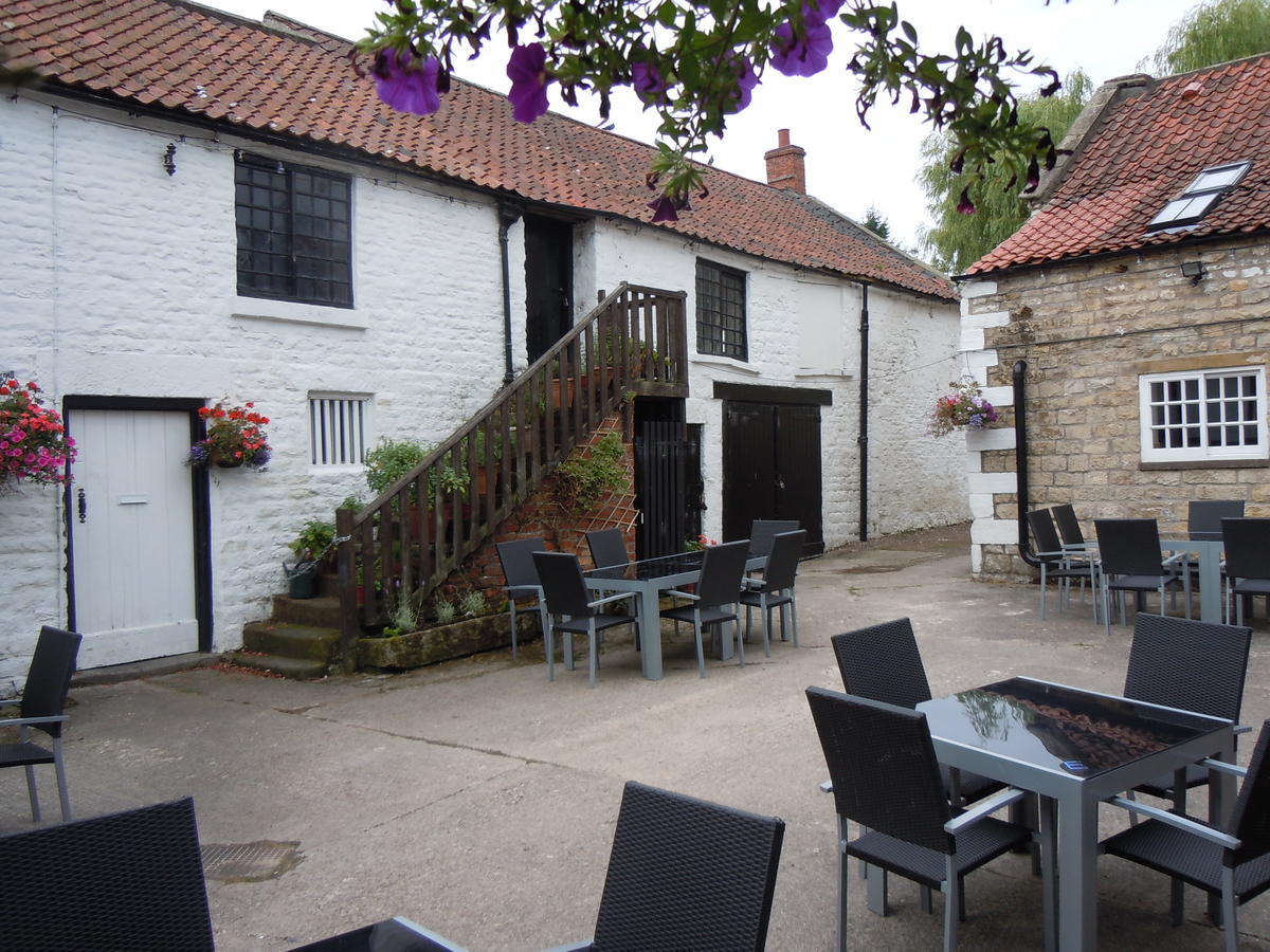 The New Inn Thornton Dale Εξωτερικό φωτογραφία